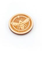 bee needle minder