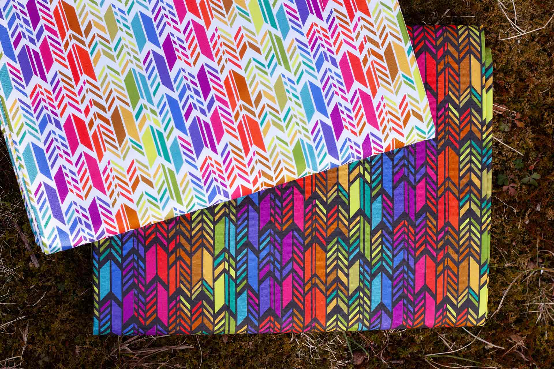 spectrum feathers in night and day from color wheel