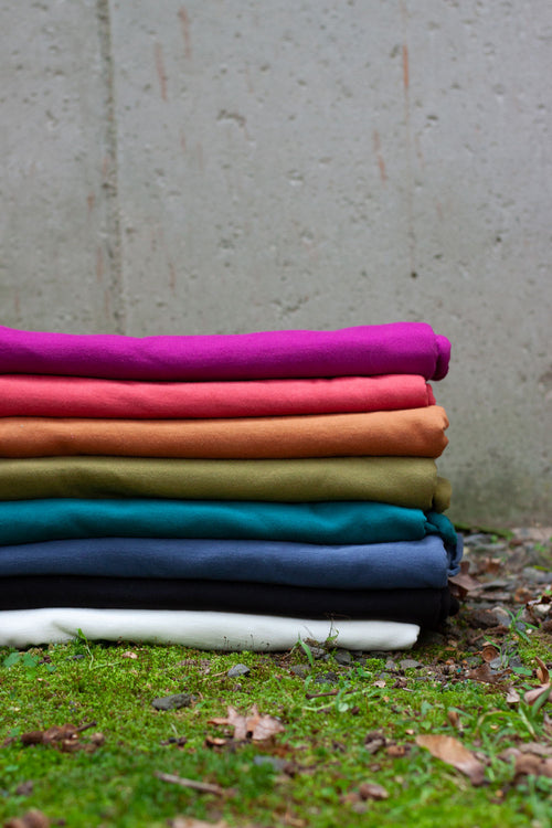 decorative knit edge for the cozy workshop