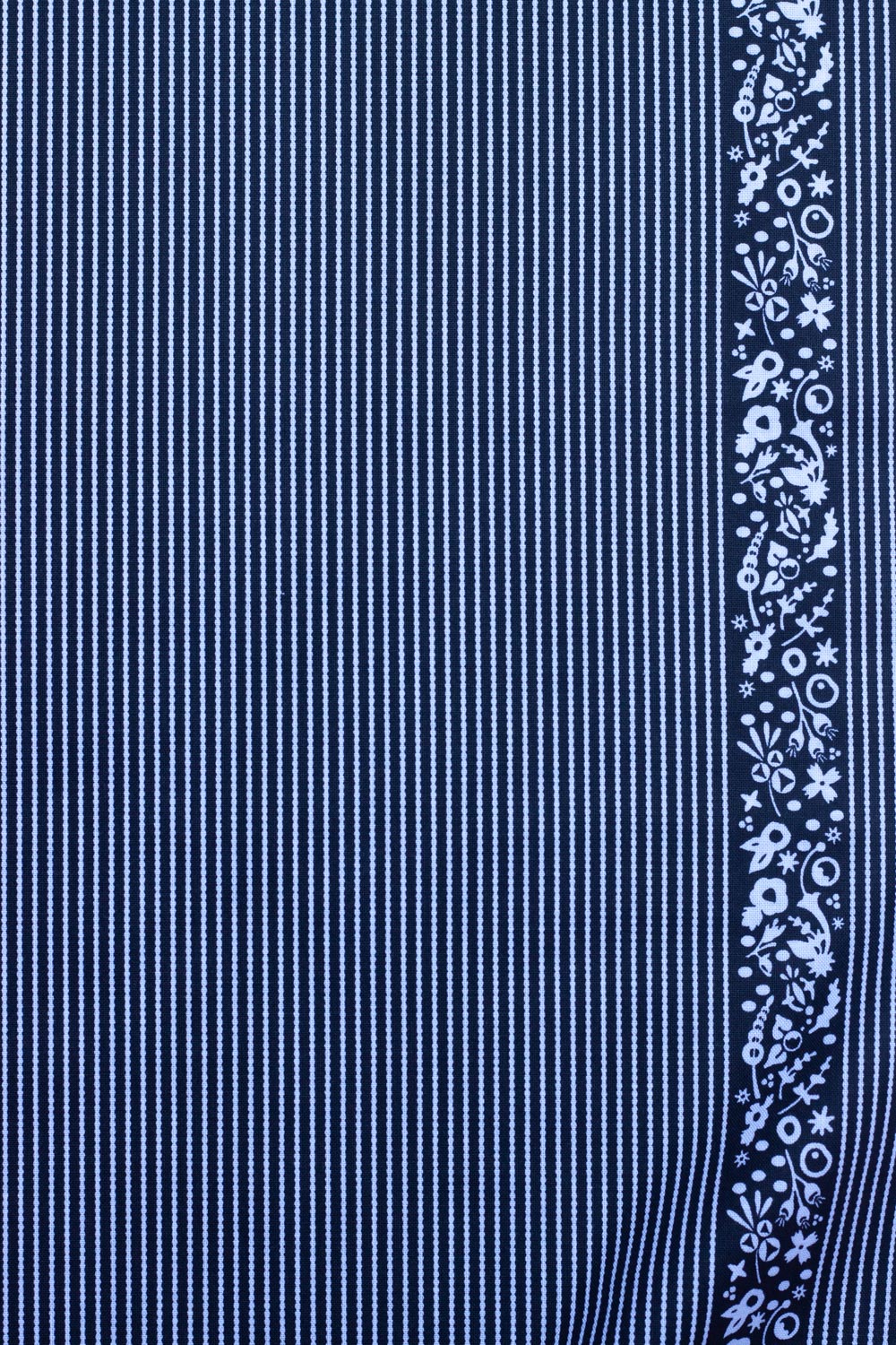 ellipse oval stripe in panda yardage