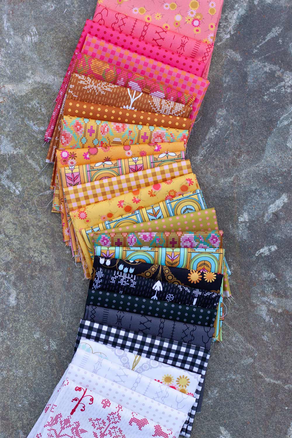 PRESALE - Jinny Yardage - Greenvalley in Swan