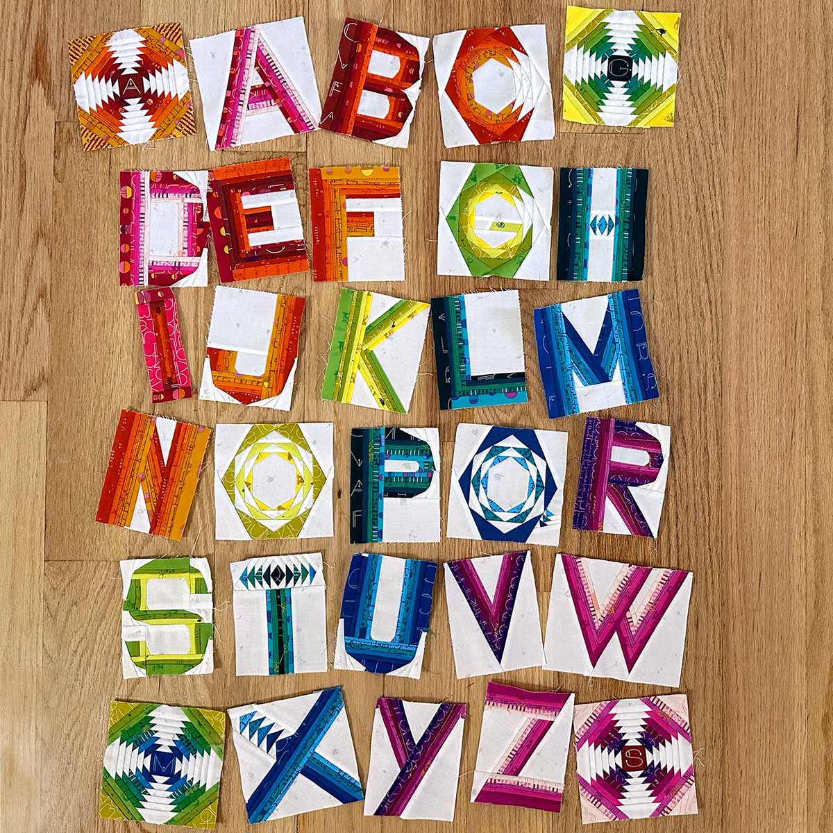 mini alphabet quilt pattern by giucy giuce and alison glass