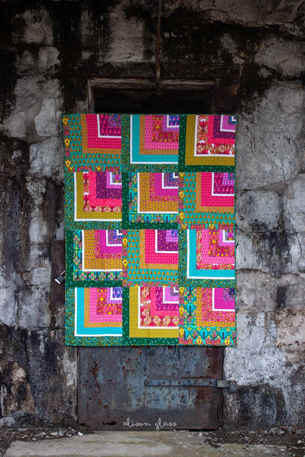 bungalow in road trip quilt kit